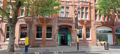 Deluxe Plus En-suite Room, 16 Guildhall Walk, Portsmouth, PO1 2DD