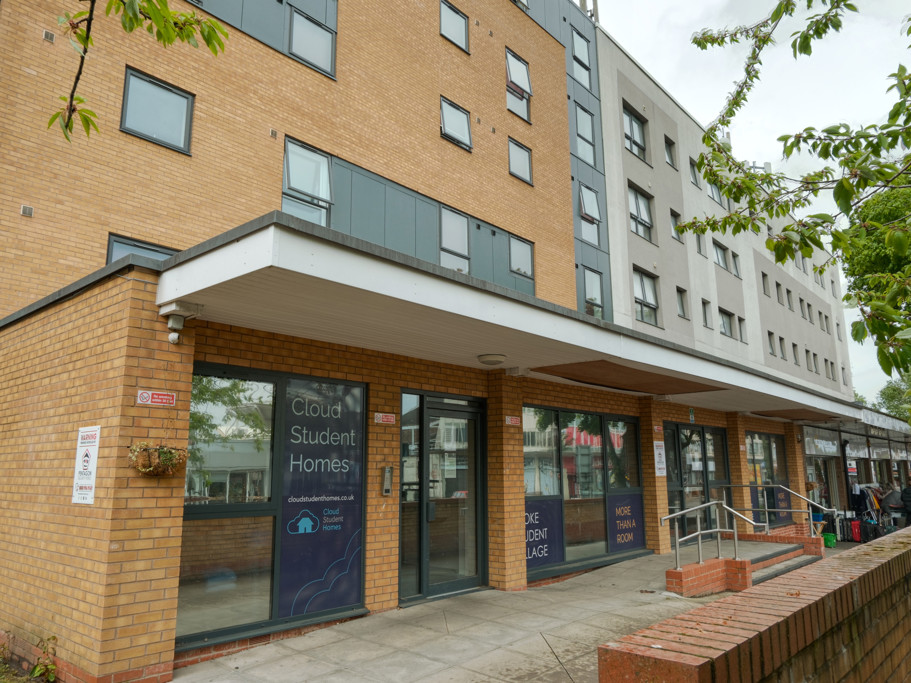 Deluxe Twodio, Kiln House, Stoke Student Village
